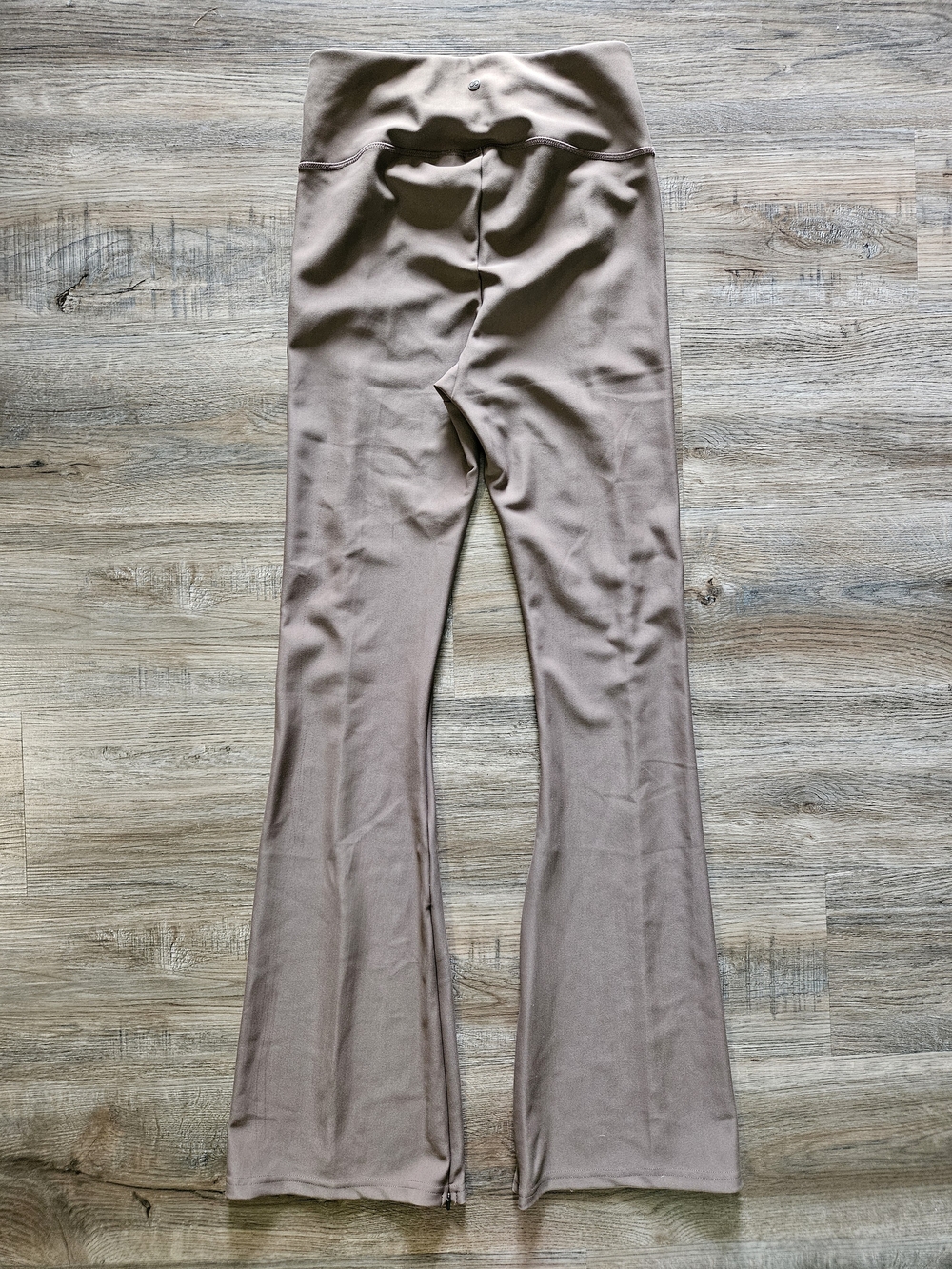 CALIA by Carrie Underwood Flare Yoga Pants With Zipper - Picture 7 of 9